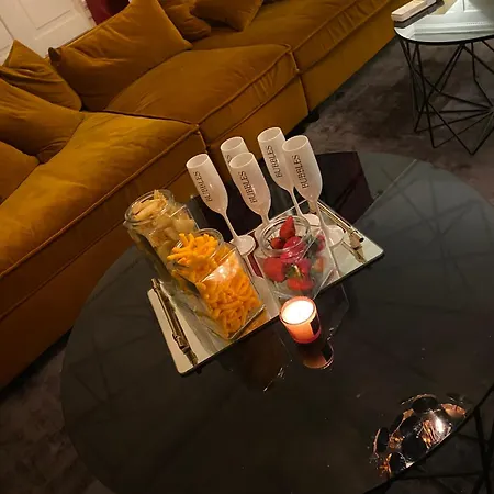 Bramy The Aurora Lux View 公寓 *