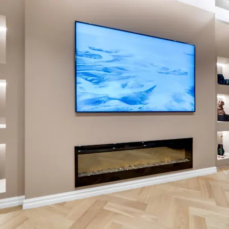 公寓 Bramy The Aurora Lux View