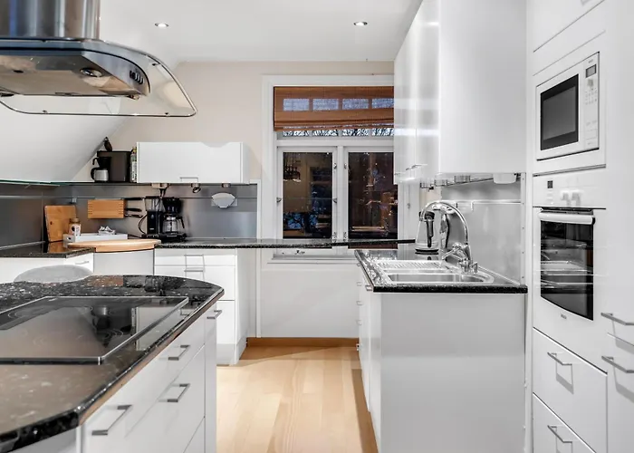 Bramy The Aurora Lux View